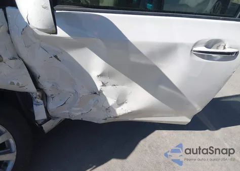 2011 Toyota Sienna Limited V6 z USA, uszkodzony, nr VIN 5TDYK3DC9BS167931